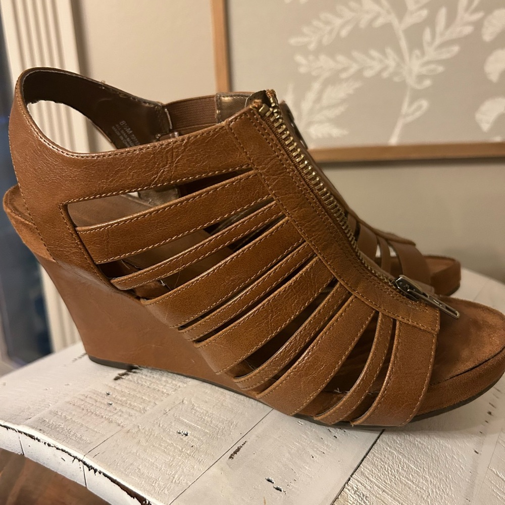 Caged Brown Leather Wedge Sandals